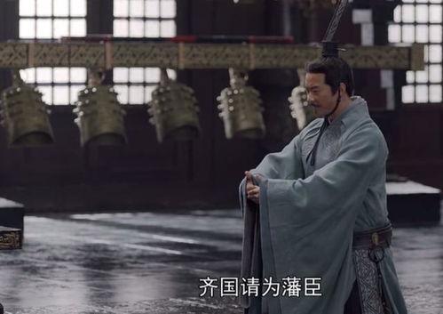 大秦吃瓜群众是哪一集出现的,揭秘神秘角色首次亮相之谜